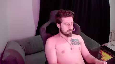 innocenntdevill40 online show from 06/27/26, 03:50