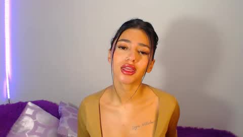 Abril online show from 12/06/24, 09:24