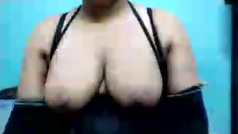Snapshot of innocent_mannu chatting on 07/08/26, 12:53 Innocent mannu online show from 07/08/26, 12:53