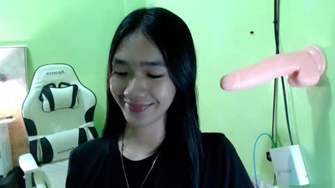 Reign online show from 01/15/26, 06:44