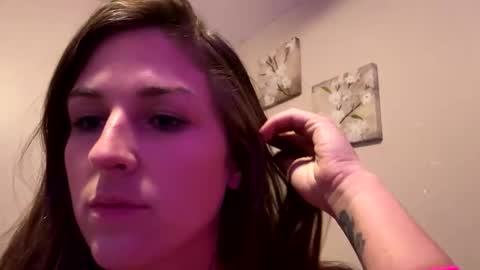 innocentlilsarah online show from 10/15/25, 01:44