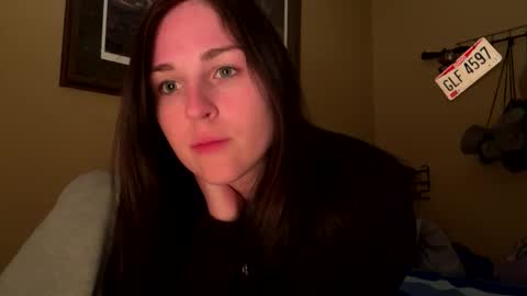 innocentlilsarah online show from 12/15/25, 05:55