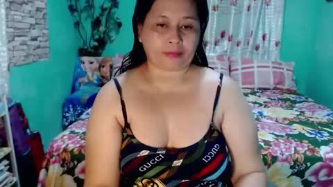 Snapshot of inocent_joy chatting on 01/22/25, 10:18 inocent_joy online show from 01/22/25, 10:18