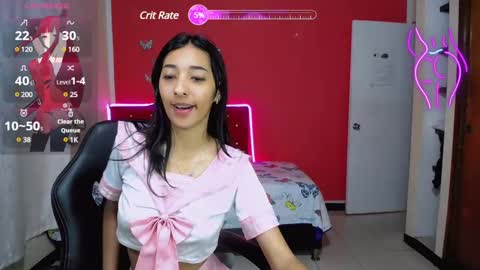 Snapshot of inocent_luna chatting on 02/01/25, 05:18 Luna moon online show from 02/01/25, 05:18