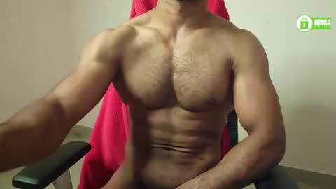 Snapshot of insanestud_miles chatting on 01/22/25, 06:20 Miles online show from 01/22/25, 06:20