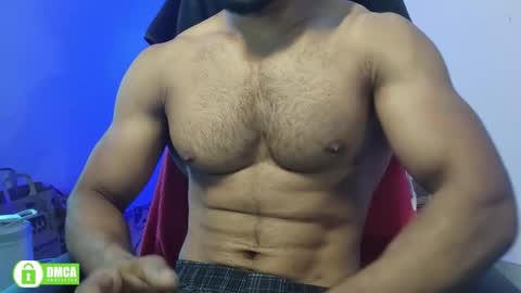 Snapshot of insanestud_miles chatting on 09/17/25, 05:31 Miles online show from 09/17/25, 05:31