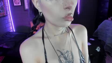   SANIA  online show from 11/06/25, 05:36