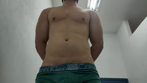 Snapshot of insistente chatting on 01/06/26, 04:21 INSTAGRAM camilodlx online show from 01/06/26, 04:21