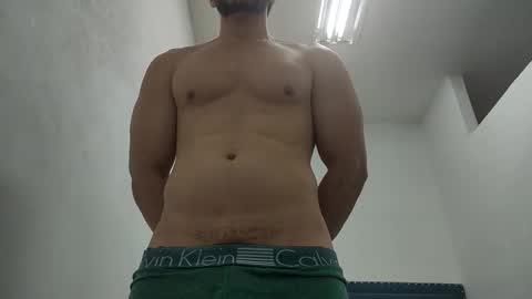 Snapshot of insistente chatting on 01/08/26, 03:58 INSTAGRAM camilodlx online show from 01/08/26, 03:58