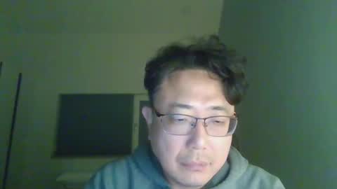 insuclee197641 online show from 12/22/25, 02:47