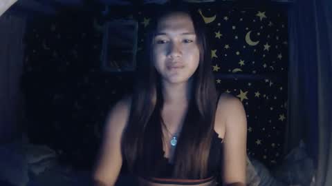 Snapshot of insulting_whoreifica chatting on 01/04/25, 12:38 MAXINE online show from 01/04/25, 12:38