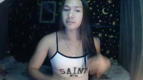 Snapshot of insulting_whoreifica chatting on 01/10/25, 10:39 MAXINE online show from 01/10/25, 10:39