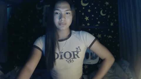 Snapshot of insulting_whoreifica chatting on 01/13/25, 07:11 MAXINE online show from 01/13/25, 07:11