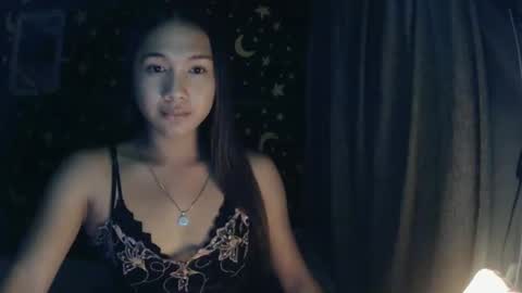 Snapshot of insulting_whoreifica chatting on 01/20/25, 05:27 MAXINE online show from 01/20/25, 05:27