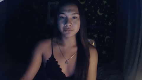 Snapshot of insulting_whoreifica chatting on 01/24/25, 08:11 MAXINE online show from 01/24/25, 08:11