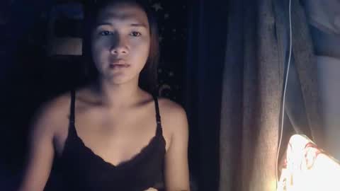 Snapshot of insulting_whoreifica chatting on 02/17/25, 07:58 MAXINE online show from 02/17/25, 07:58