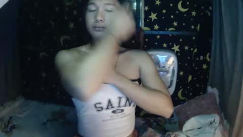 Snapshot of insulting_whoreifica chatting on 03/04/25, 01:55 MAXINE online show from 03/04/25, 01:55