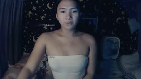 Snapshot of insulting_whoreifica chatting on 10/08/25, 10:57 MAXINE online show from 10/08/25, 10:57