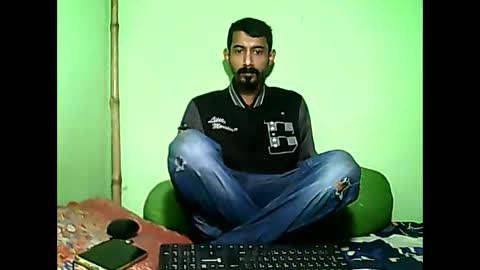 Snapshot of interne8famous chatting on 01/11/25, 07:49 interne8famous online show from 01/11/25, 07:49