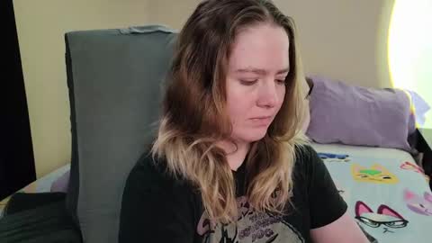 Faye online show from 04/11/26, 07:56