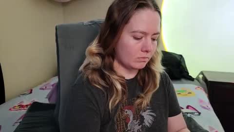 Faye online show from 04/22/26, 09:11