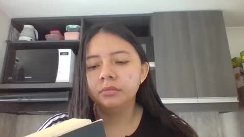 Iris 3 online show from 09/12/25, 02:28