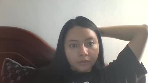 Iris 3 online show from 12/22/25, 04:26