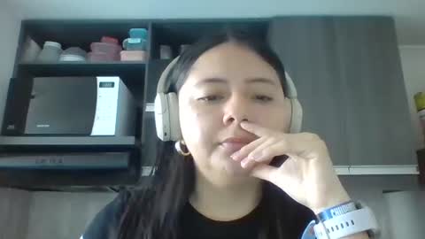 Iris 3 online show from 03/02/26, 02:57