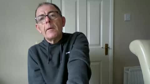 Snapshot of inthemood63 chatting on 10/13/25, 04:07 inthemood63 online show from 10/13/25, 04:07