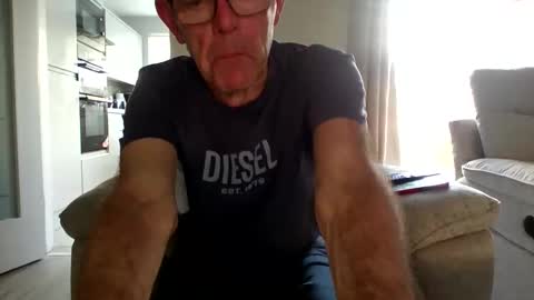 inthemood63 online show from 05/14/26, 07:31