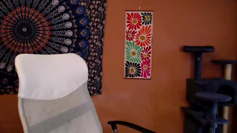 Snapshot of intimatetales chatting on 03/11/25, 05:02 Africa online show from 03/11/25, 05:02