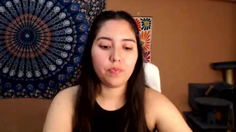 Snapshot of intimatetales chatting on 11/05/25, 07:14 Africa online show from 11/05/25, 07:14