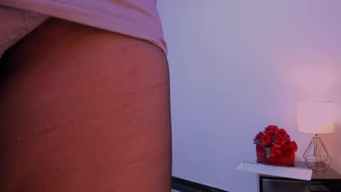 Pantyhose Queen online show from 04/05/26, 07:55