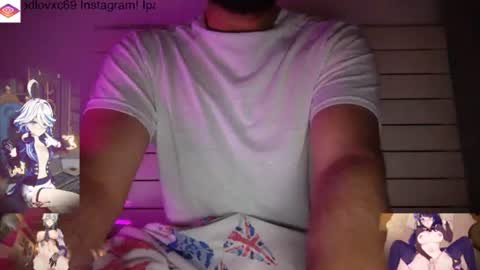 Snapshot of ipadlovxc69 chatting on 02/12/25, 11:51 ipadlovxc69 online show from 02/12/25, 11:51