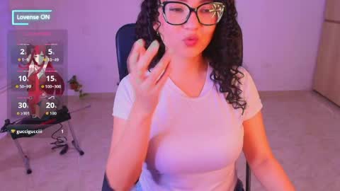 Irantzu online show from 06/07/26, 10:57