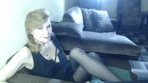 irenalegs online show from 03/21/26, 05:34