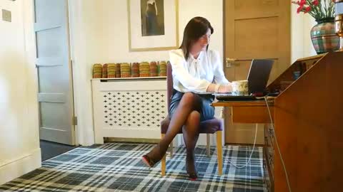 Irena Adler online show from 04/15/26, 03:08