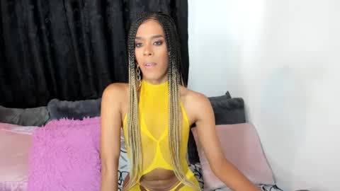 Irene Aguirre online show from 03/06/25, 08:59