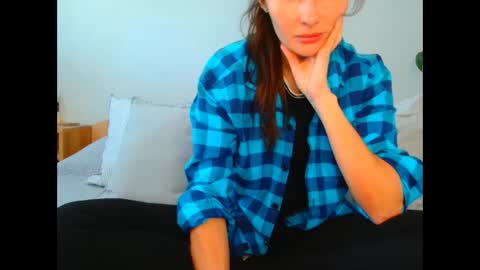 Snapshot of irina9793 chatting on 05/04/26, 09:49 irina online show from 05/04/26, 09:49