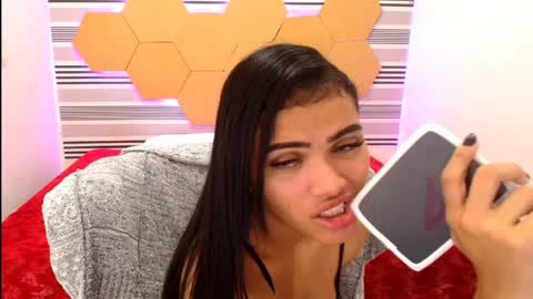 Nathaly Cortez online show from 12/01/24, 04:29