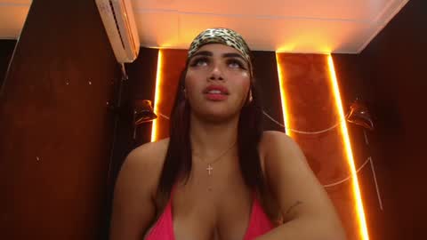 Nathaly Cortez online show from 12/10/24, 10:26