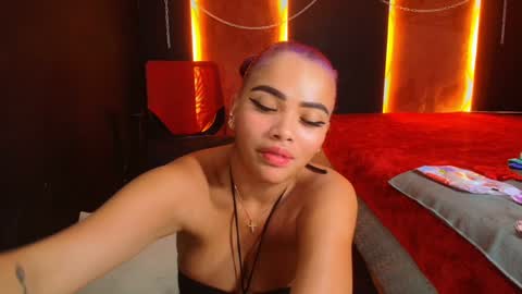 Nathaly Cortez online show from 12/11/24, 01:37