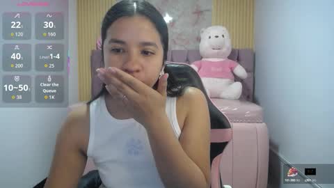 Snapshot of irina_evans_s1 chatting on 10/04/25, 04:27 Irina online show from 10/04/25, 04:27