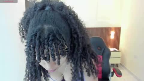 irina_palvin online show from 09/09/25, 12:26