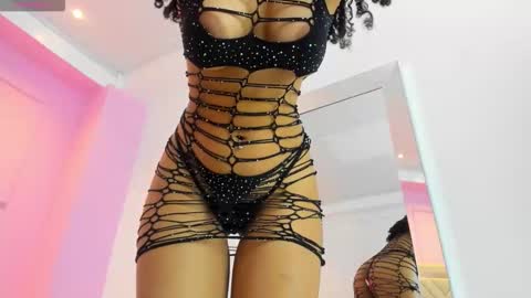 irina_palvin online show from 12/16/25, 12:32
