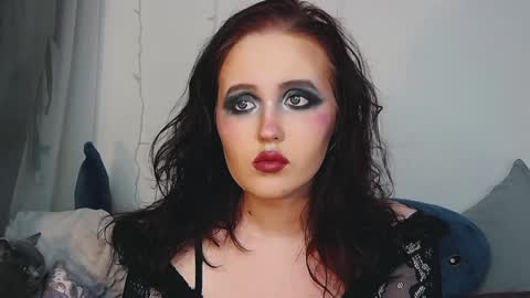 Snapshot of irinaart chatting on 01/15/25, 09:20 Irina online show from 01/15/25, 09:20