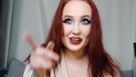 Snapshot of irinaart chatting on 03/09/25, 05:06 Irina online show from 03/09/25, 05:06