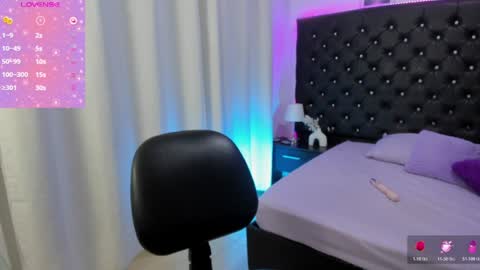 Snapshot of irinalove_ chatting on 06/25/26, 09:19 Irina online show from 06/25/26, 09:19