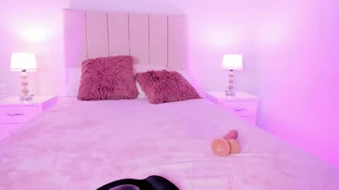 IRINA  online show from 12/05/24, 04:12