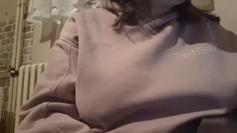 Snapshot of irinnak chatting on 02/18/25, 04:26 IrinnaK online show from 02/18/25, 04:26